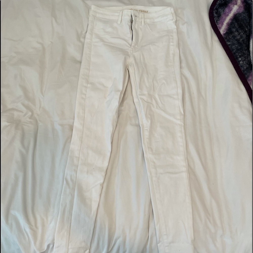 American Eagle White Skinny Jeans
